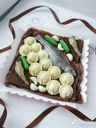 Подарок для мужчины. Шоколадные пельмени, вобла