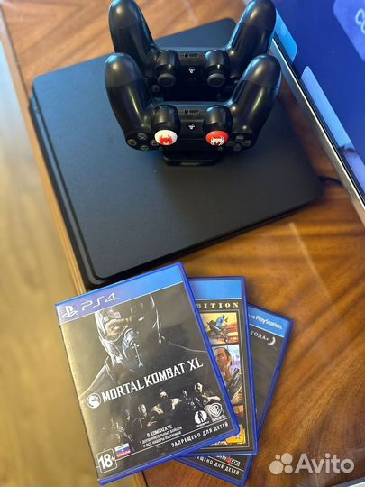 Sony PS4 slim 1tb