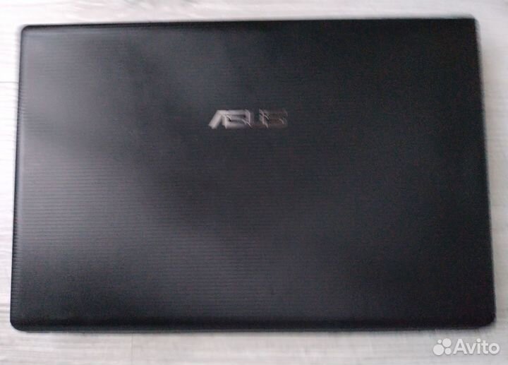 Ноутбук asus