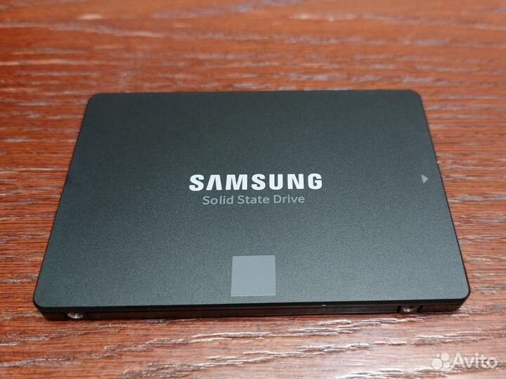 Samsung SSD 860 EVO 250 Gb