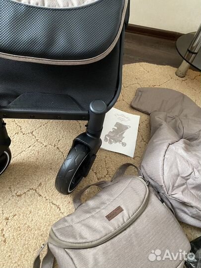 Коляска прогулочная babalo