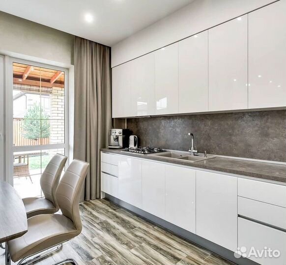 Угловая кухня. Кухонный гарнитур на заказ