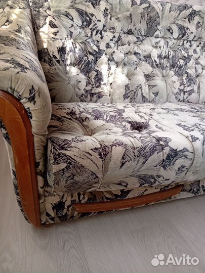 Диван прямой раскладной бу