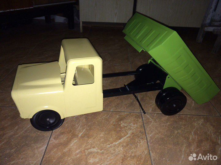 Грузовик СССР,металл