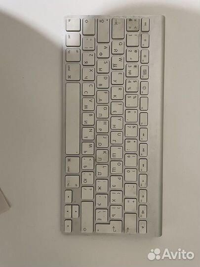 Клавиатура Apple