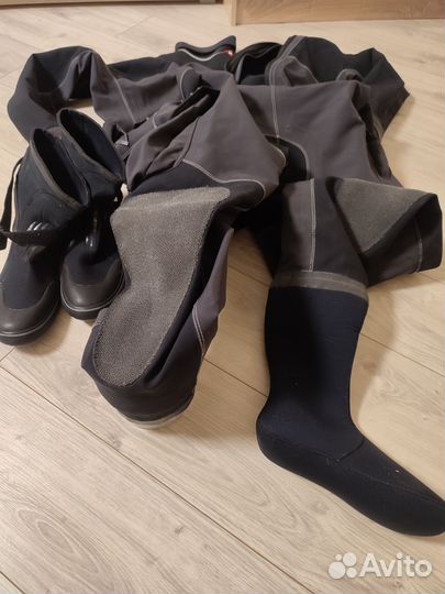 Ремонт сухих гидрокостюмов, вейдерсов,дайвинг