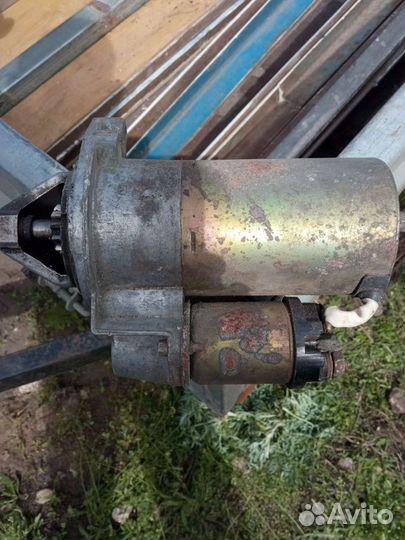 Стартер на Ниву