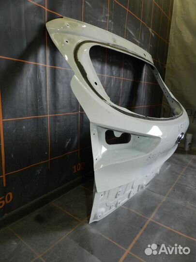 Дверь багажника - Hyundai Tucson 3