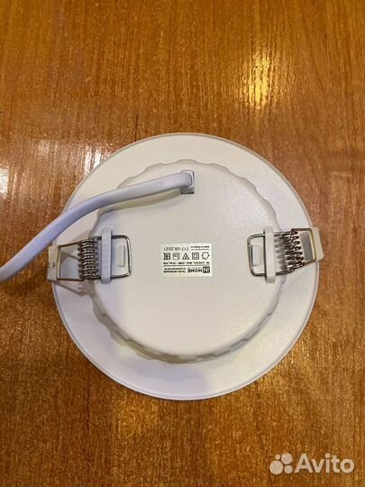 Светильник встраиваемый