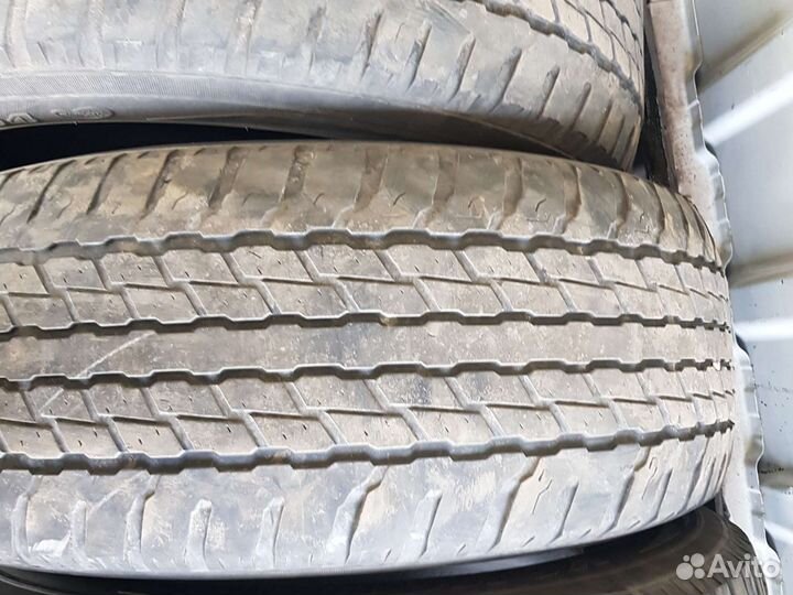 Yokohama 106ZS 285/60 R18