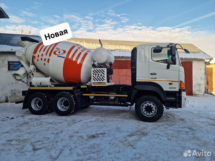 Бетоносмеситель hino700