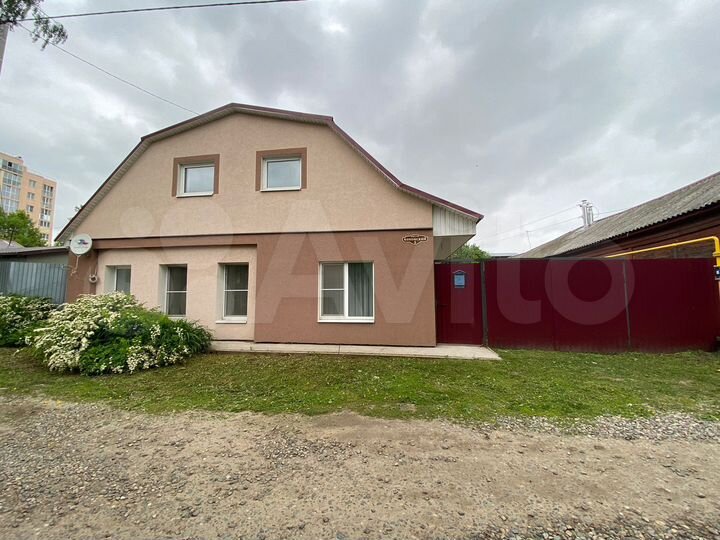 Дом 186,6 м² на участке 4,8 сот.