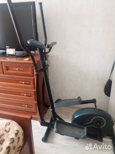 Эллиптический тренажер