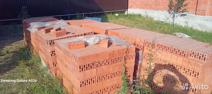 Кирпич облицовочный полуторный красный