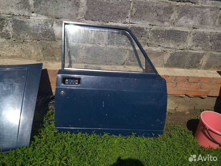 Запчасти б/у ваз-2107 01