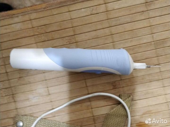 Электрическая зубная щётка Braun Oral Bi