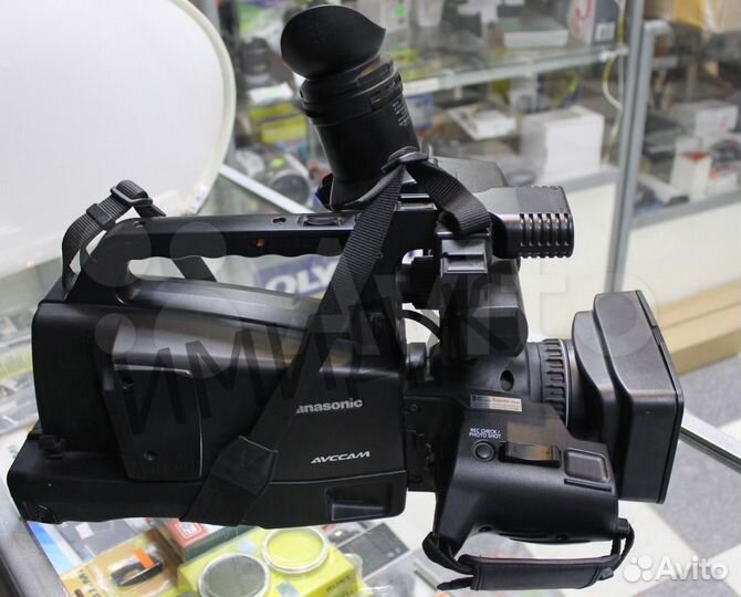Видеокамера Panasonic AG-HMC 84 б/у