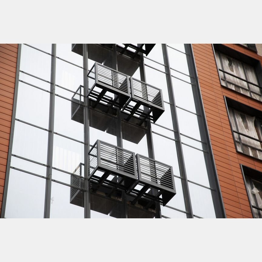 3-к. квартира, 95 м², 3/18 эт.