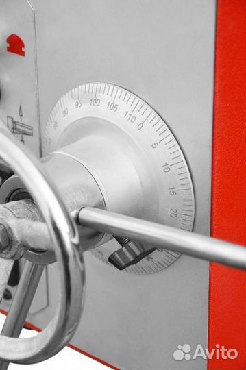 Радиально-сверлильный станок cormak Z3032/1000