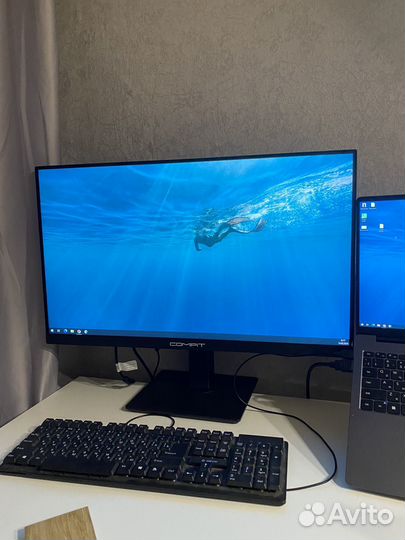 Монитор Compit HP2701