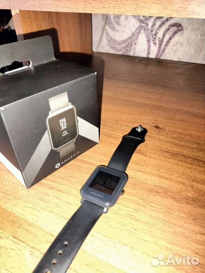 Смарт часы Amazfit bip watch