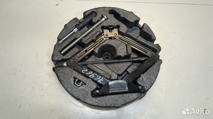 Набор инструментов штатный Opel Insignia, 2010