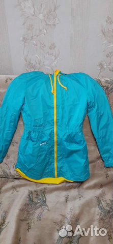 Ветровка для девочки