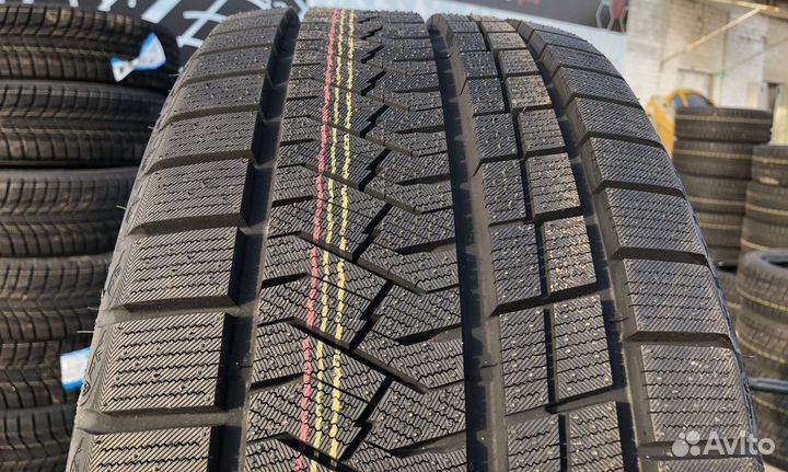 Triangle PL02 235/45 R19 99V