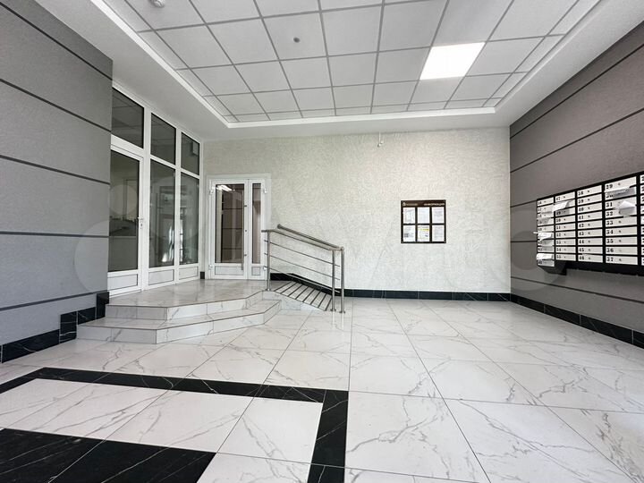 2-к. квартира, 38 м², 3/17 эт.