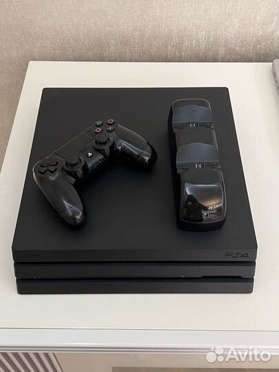 Sony playstation 4 pro 1tb