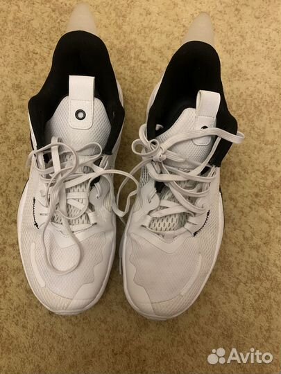 Баскетбольные кроссовки anta shock wave 5