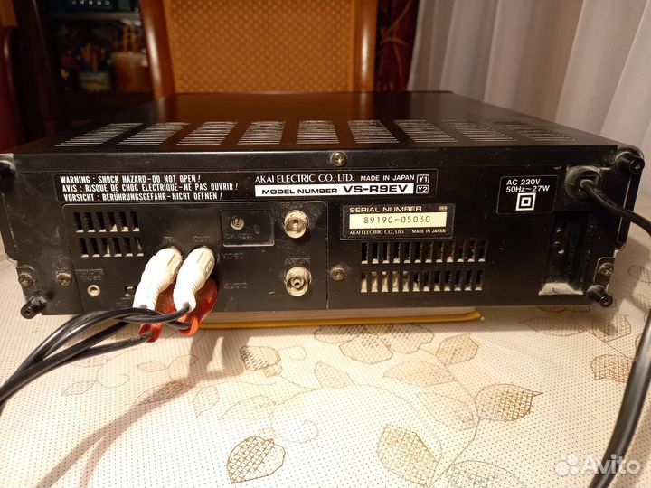 Видеомагнитофон akai