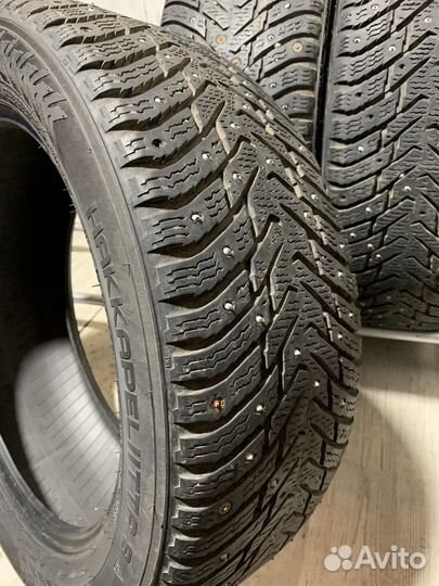 Nokian Tyres Hakkapeliitta 8 215/55 R17