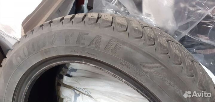 Goodyear Ultragrip Ice Arctic 205/55 R16