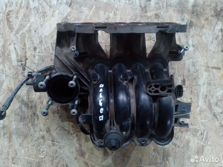 Впускной коллектор Фиат Альбеа 1.4 Добло