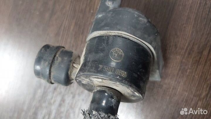 Клапан вентиляции топливного бака Bmw X6M E71