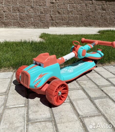 Самокат беговел 3 в 1 новый