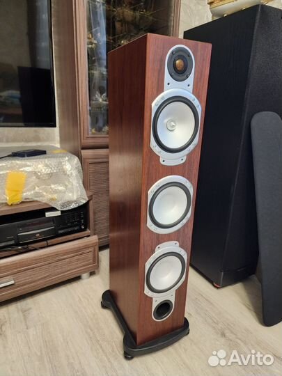 Напольные колонки Monitor Audio Silver RS-8