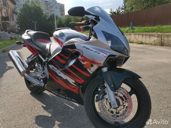 Honda CBR 600F4i