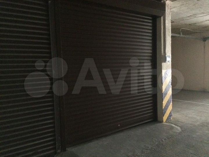 Машиноместо, 18 м²