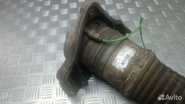 Б/У Б/У Стойка передняя правая Вид стойки: Пневмо