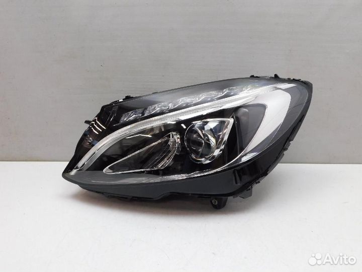 Фара левая Mercedes-Benz C-Class