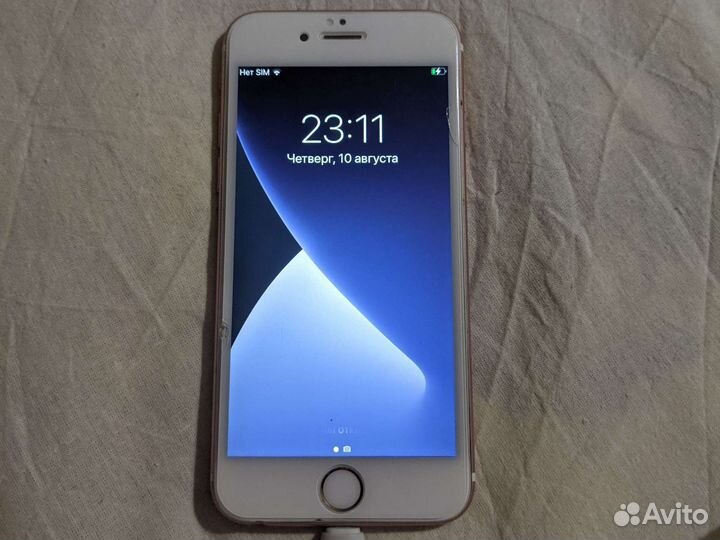 Телефон iPhone 6s