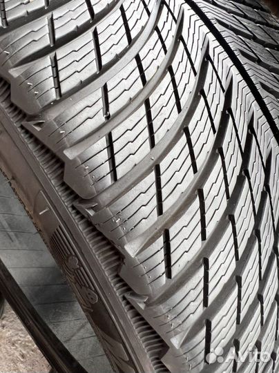 Michelin Pilot Alpin 5 SUV 295/35 R21