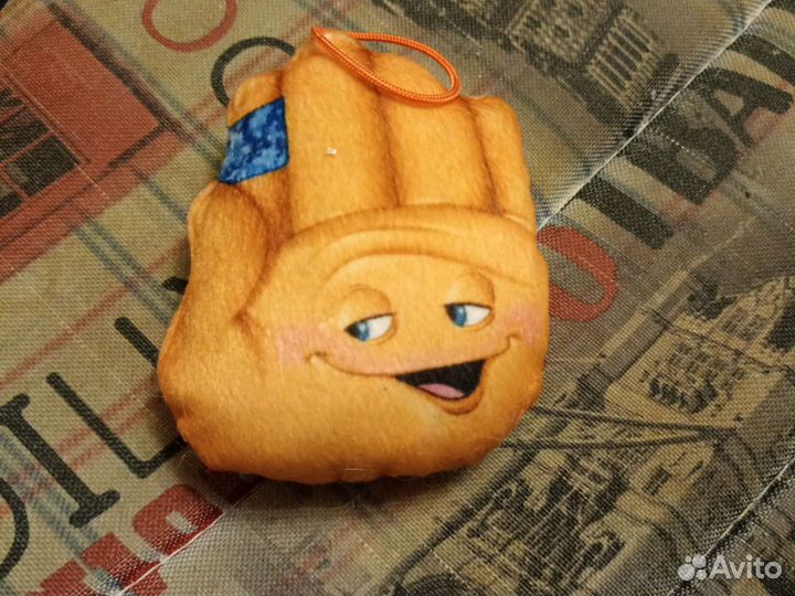 Продам брелок