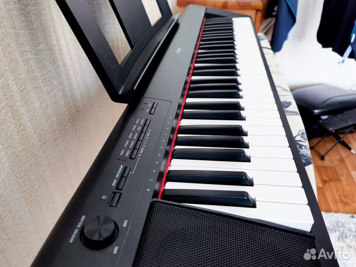 Цифровое пианино Yamaha NP-12 Piaggero