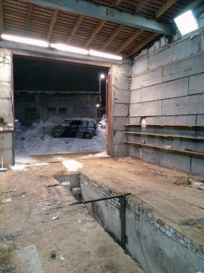 Гараж, > 30 м²