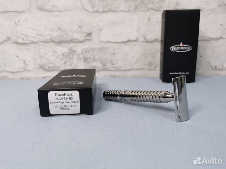 Т-образная бритва RazoRock Mamba 53