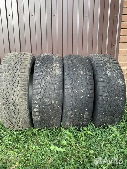 Nokian Tyres Hakkapeliitta 7 SUV 215/65 R16 102T