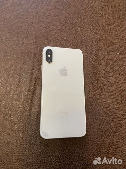 iPhone Xs, 64 ГБ